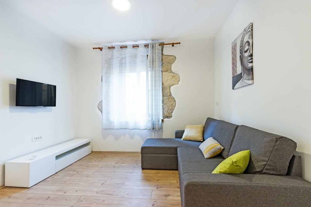 Cozy Apartment 10 Min From The Beach 普拉 外观 照片